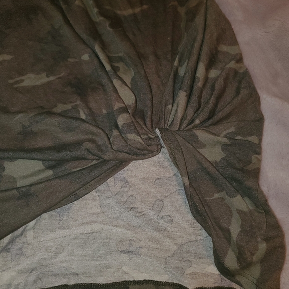 Faded Camo faux know tunic - Picture 2 of 5
